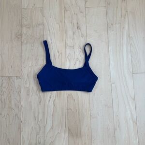 Aritzia butter tumbler bra